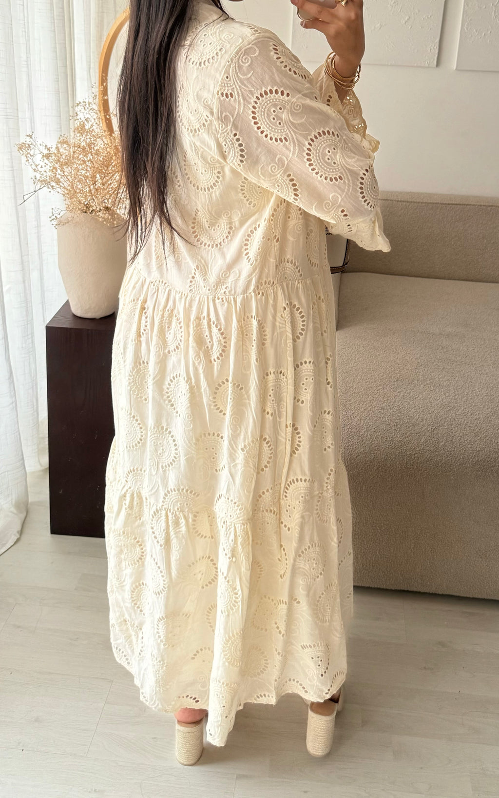 Robe brodé