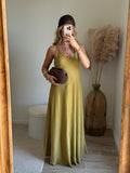 Robe à bretelle évasée