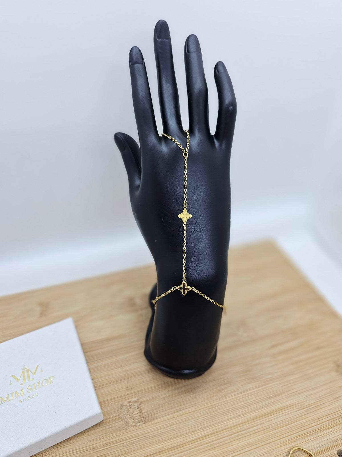 Chaîne de main étoile