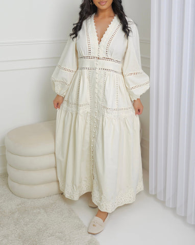 Robe brodé