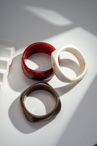 Lot de 3 bracelets jonc résine - Bordeaux Écru Brun - Élégance naturelle