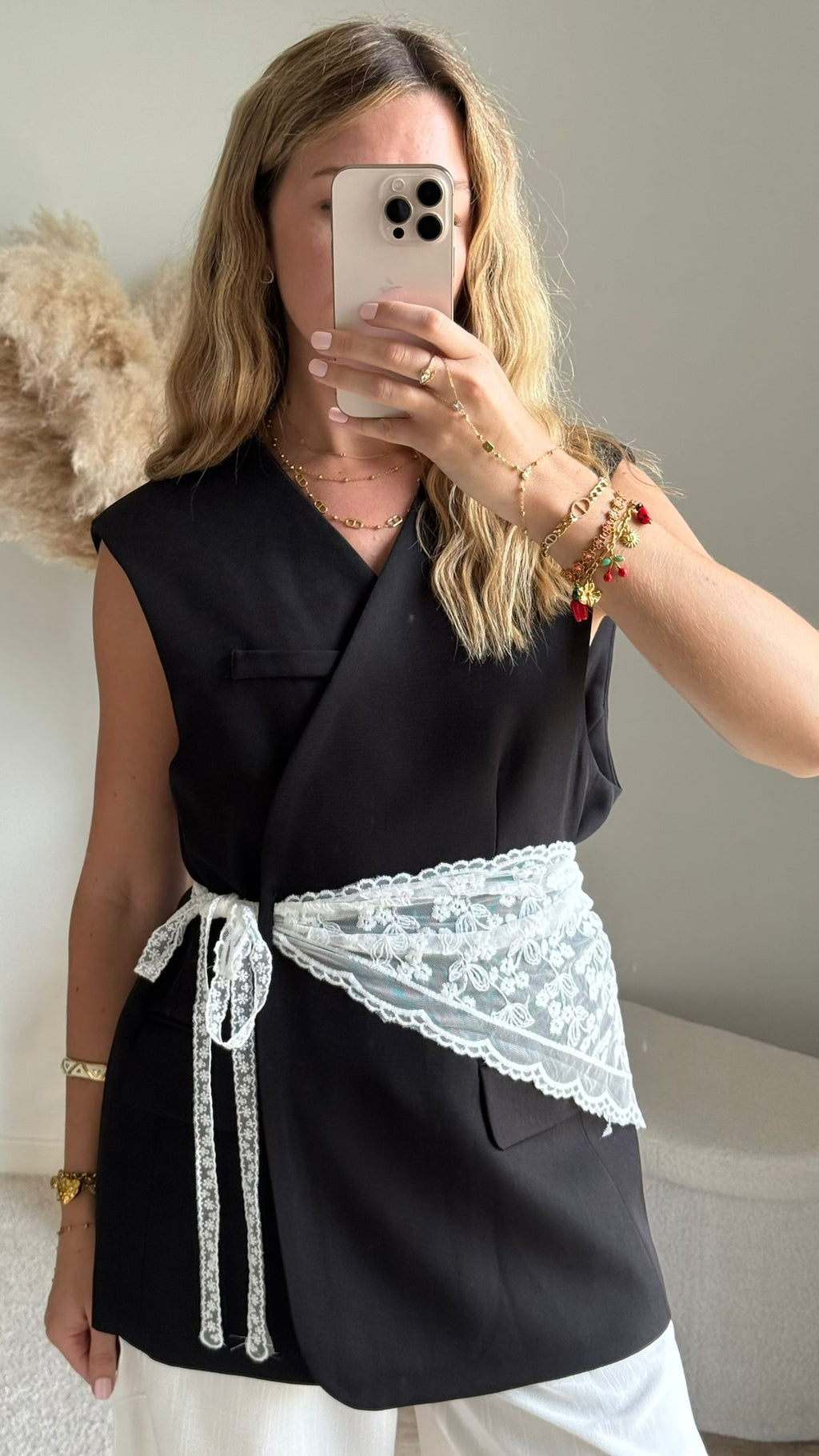 Blazer sans manche foulard intégré