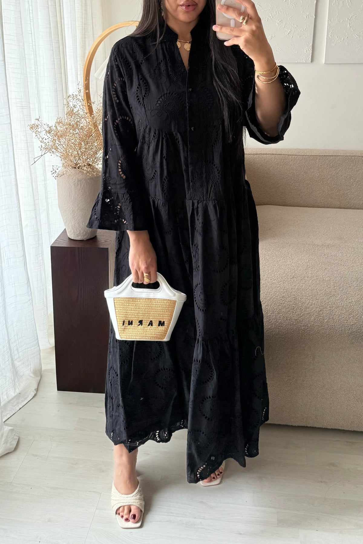 Robe brodé