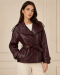 Veste en similicuir avec ceinture