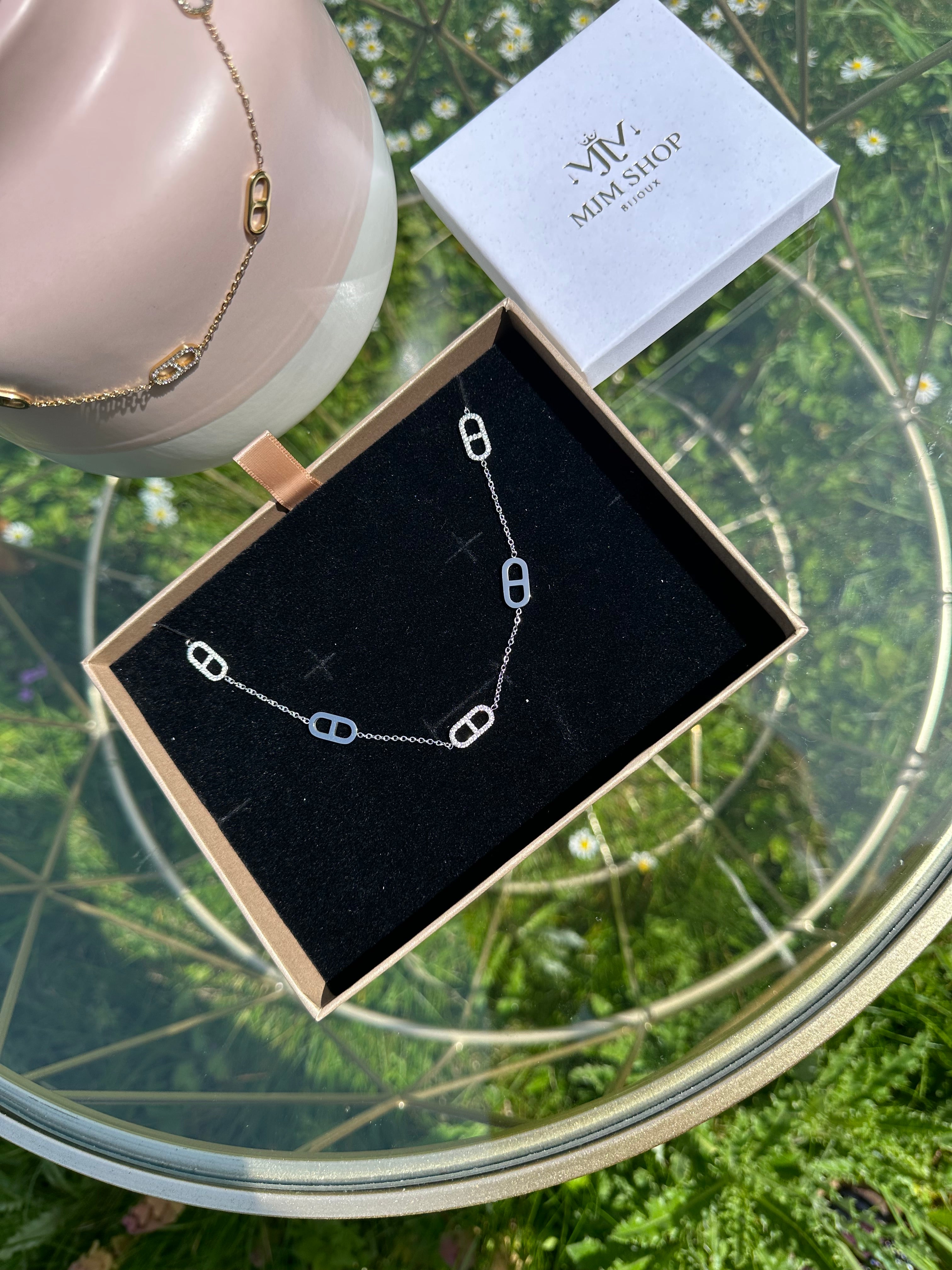Collier lou
