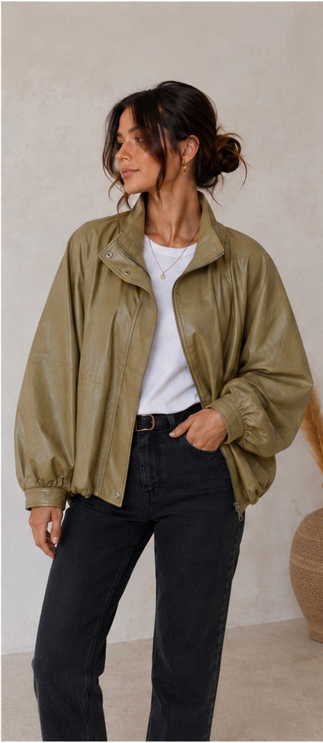 Veste en similicuir Romane