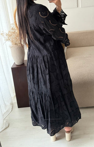 Robe brodé