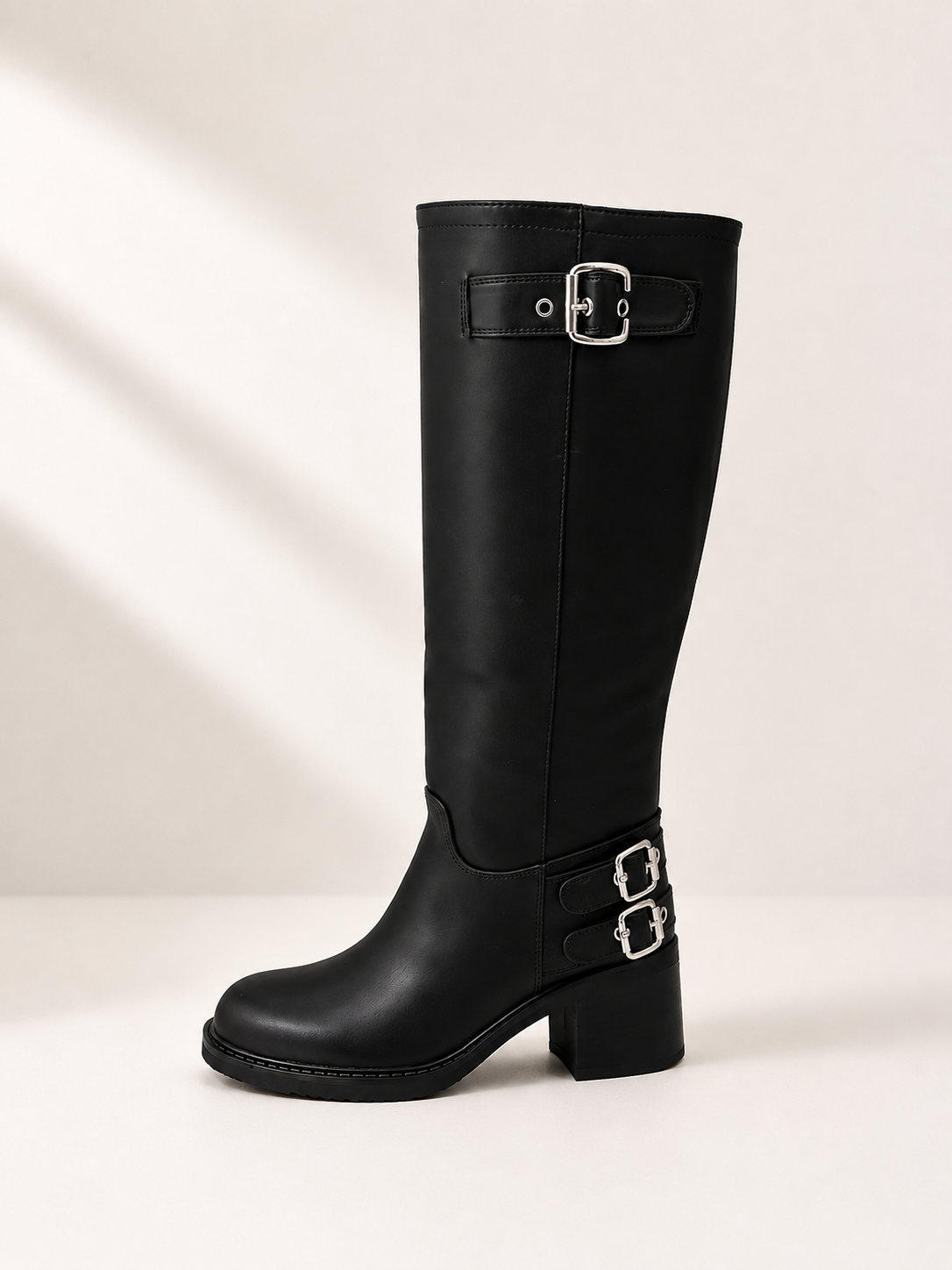 Bottes plates