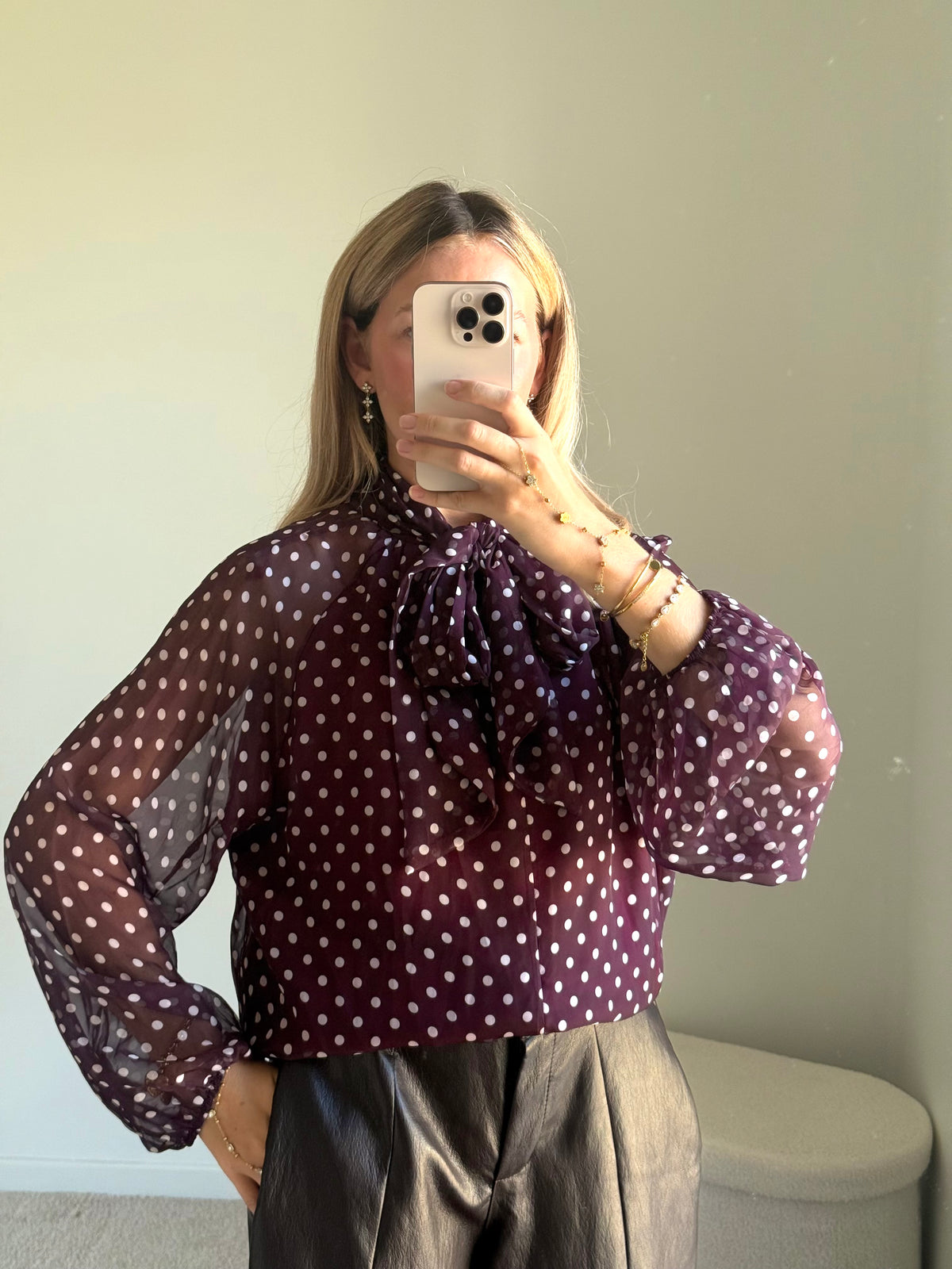 Blouse Fluide à Pois en bordeaux