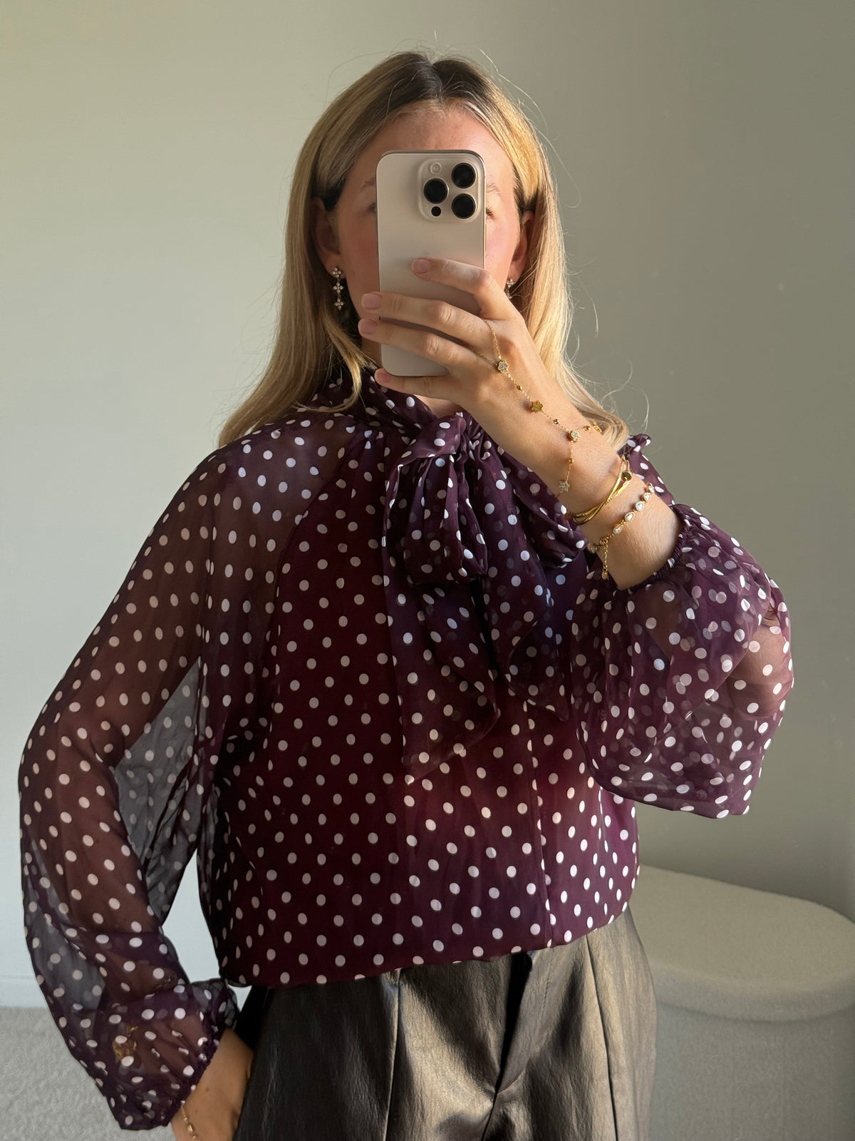 Blouse Fluide à Pois en bordeaux