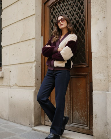 veste-cardigan en fausse fourrure bicolore.