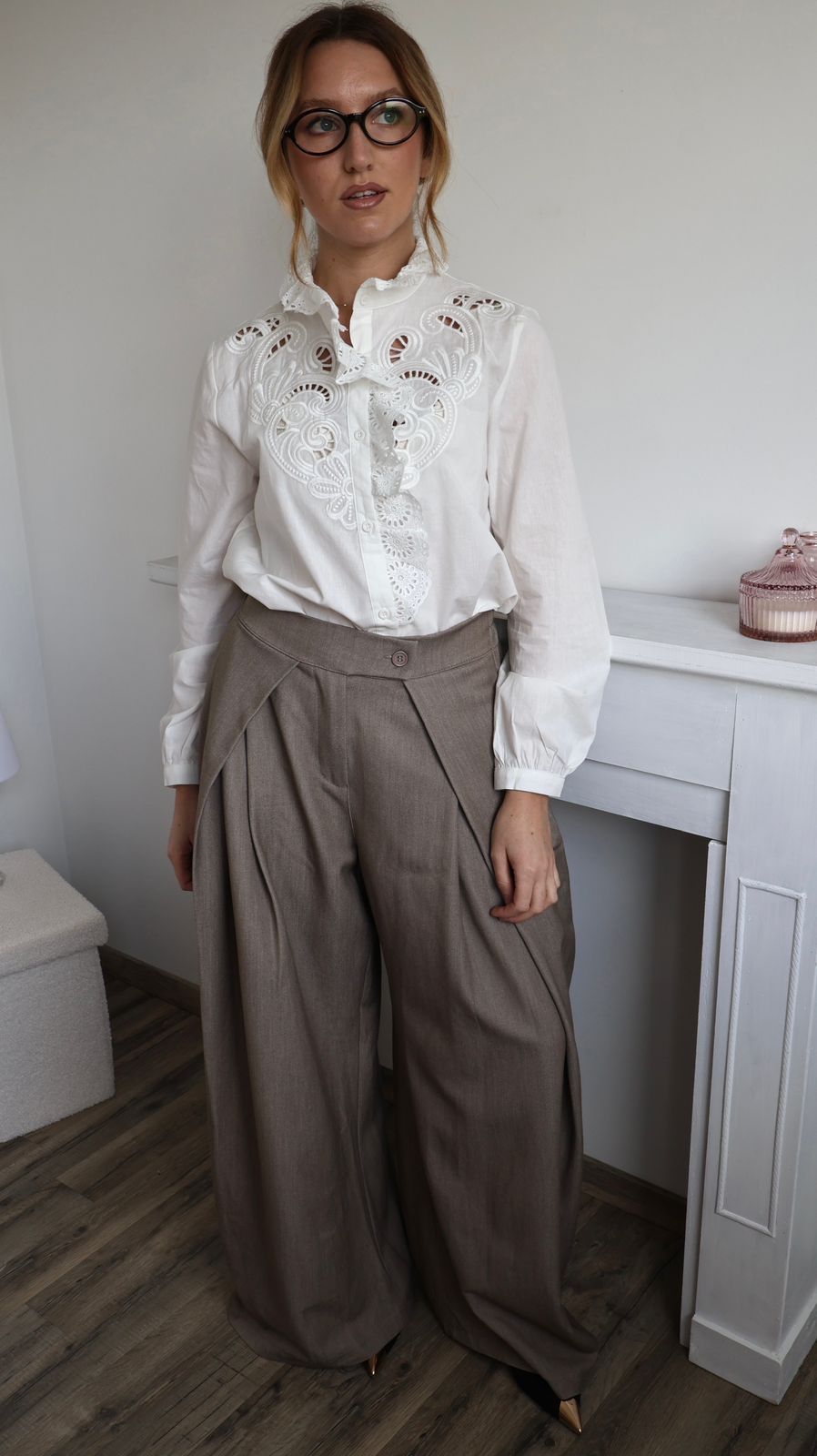 Pantalon Palazzo Noir à Plis Profonds