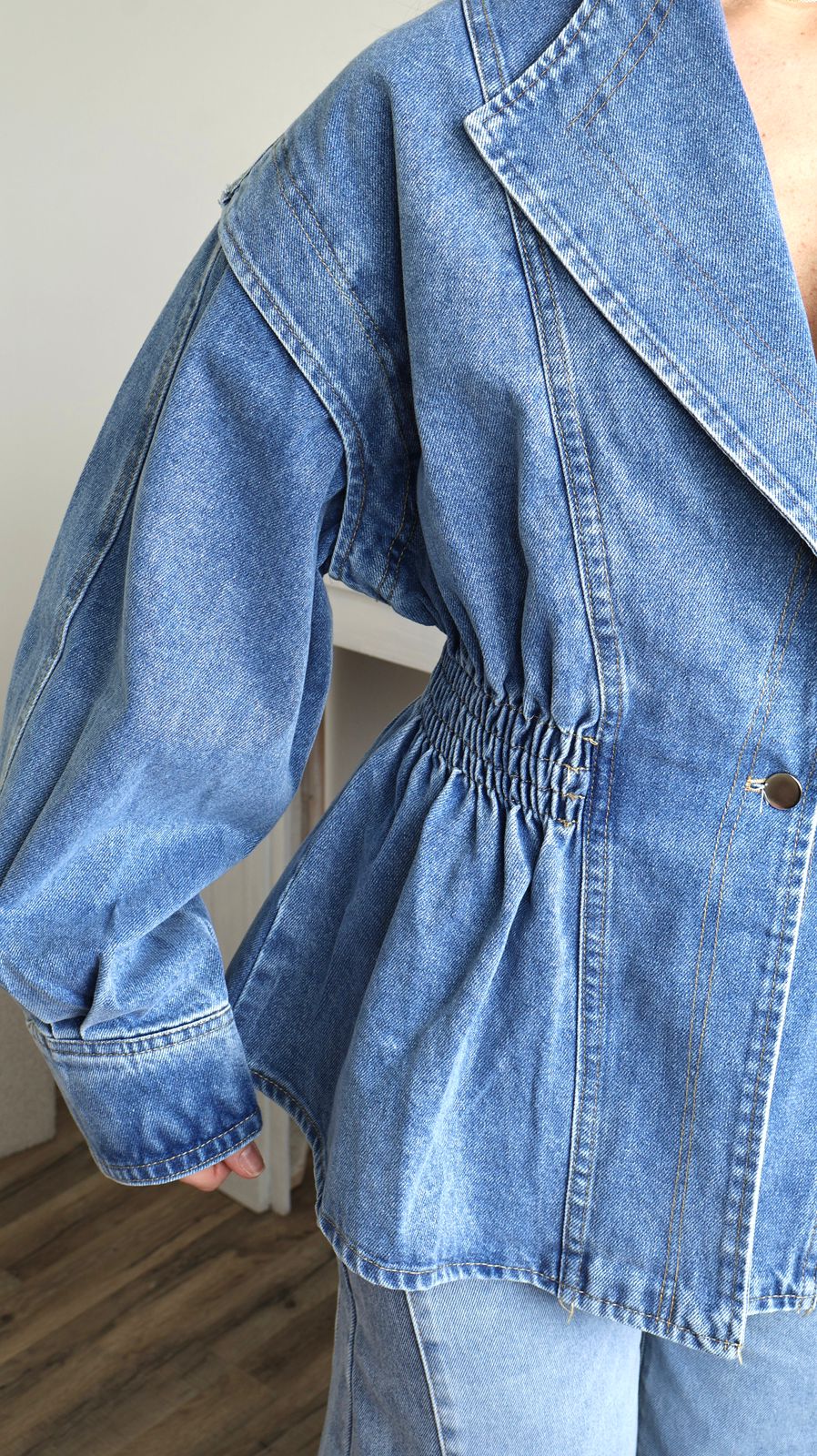 Veste en jean cintrée à basque Denim Vintage