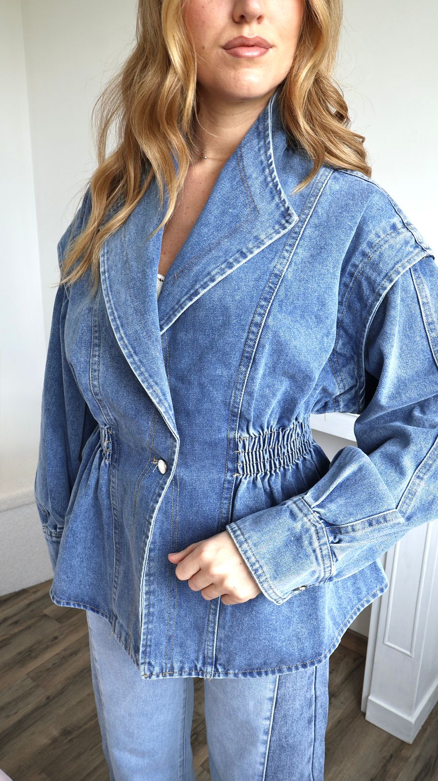 Veste en jean cintrée à basque Denim Vintage