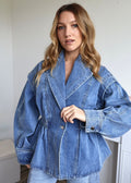 Veste en jean cintrée à basque Denim Vintage