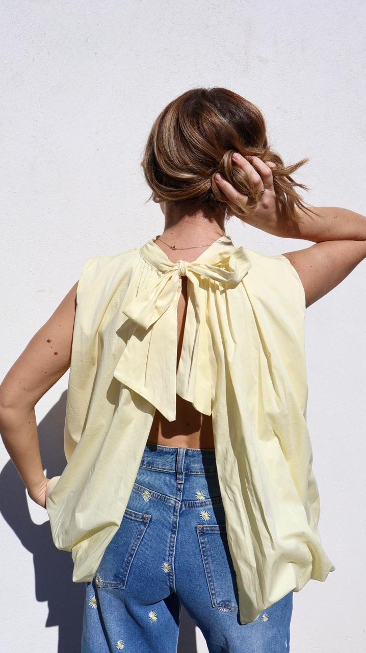 TOP MELISSA