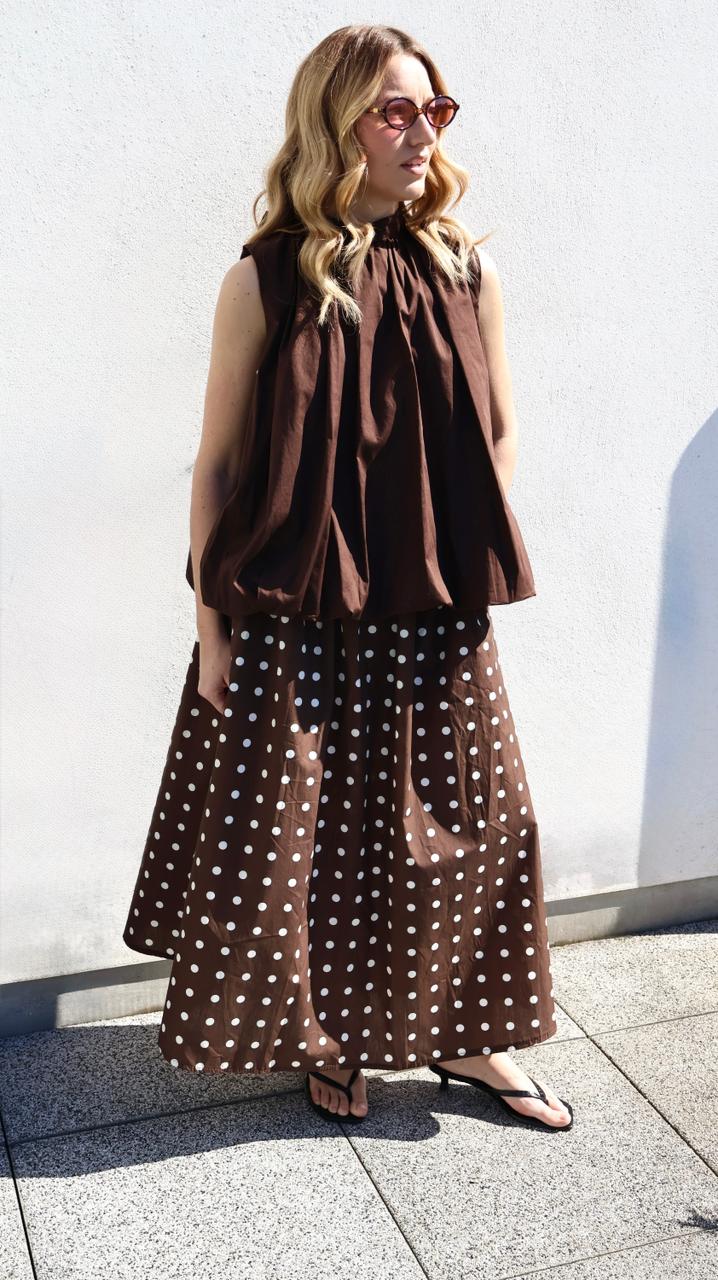 JUPE MIDI À POIS VOLUMINEUSE