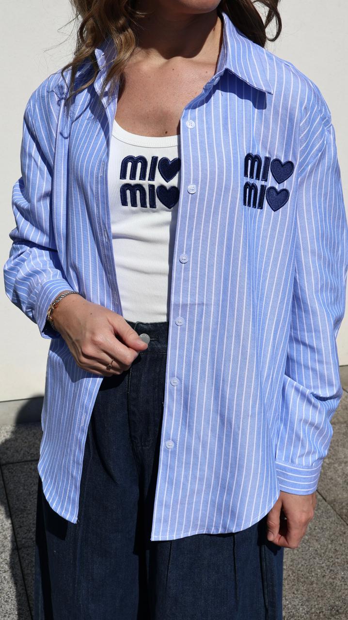 Ensemble Combiné : Chemise à Rayures et Top Brodés