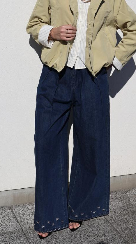 Blouson Technique Court à Col Chemise et Finitions Élastiquées