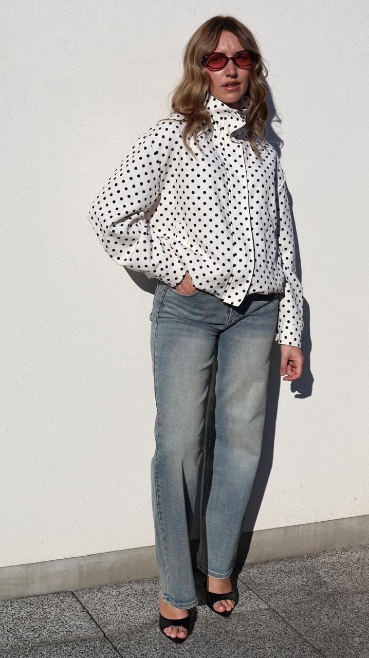Blouson Rembourré à Pois avec Col Montant