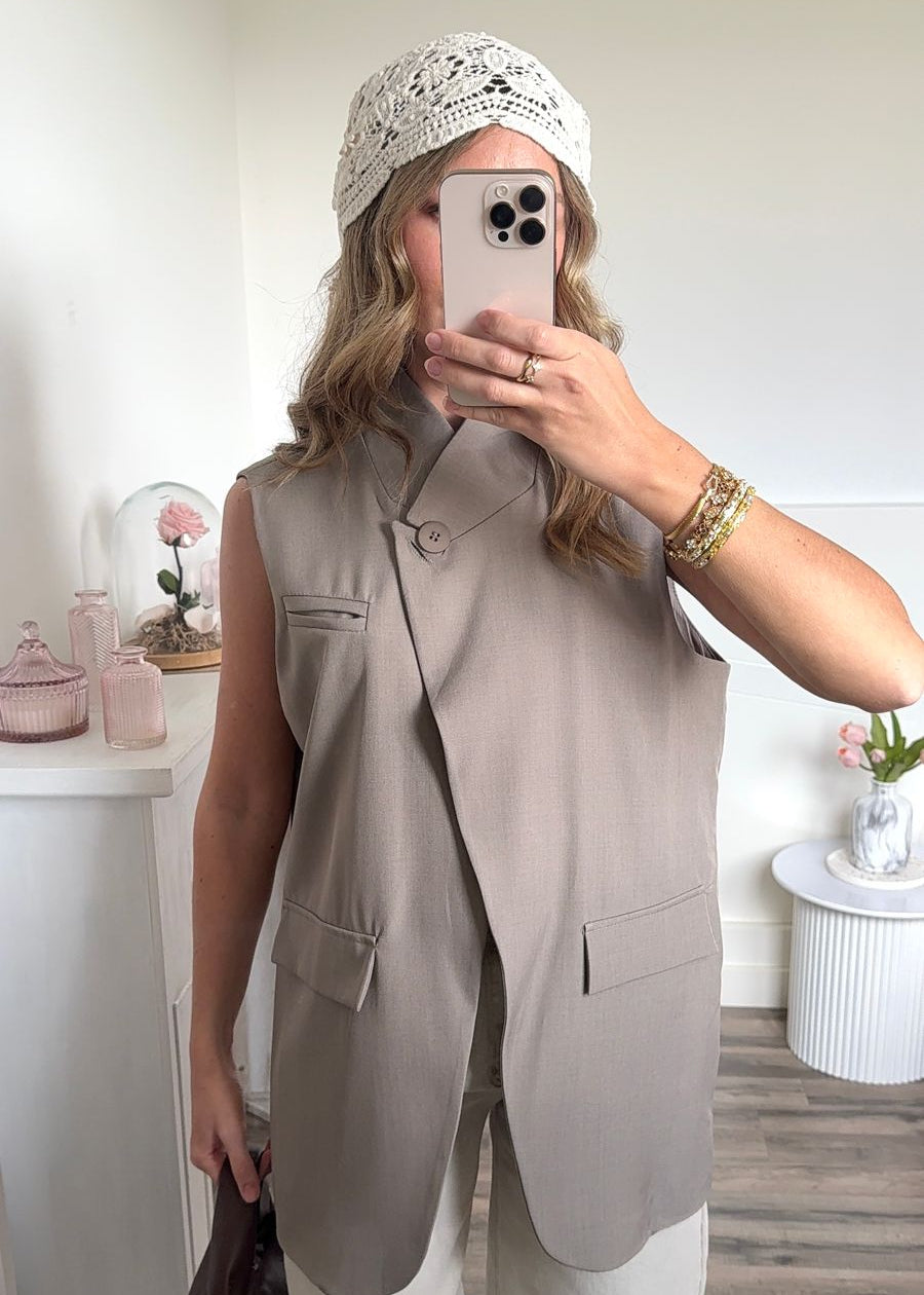 Blazer de Tailleur Sans Manches - Beige