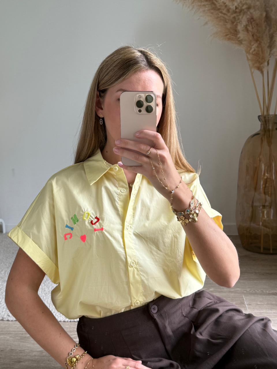 Chemise Pastel "Iconic" à Broderies Chenille Multicolores