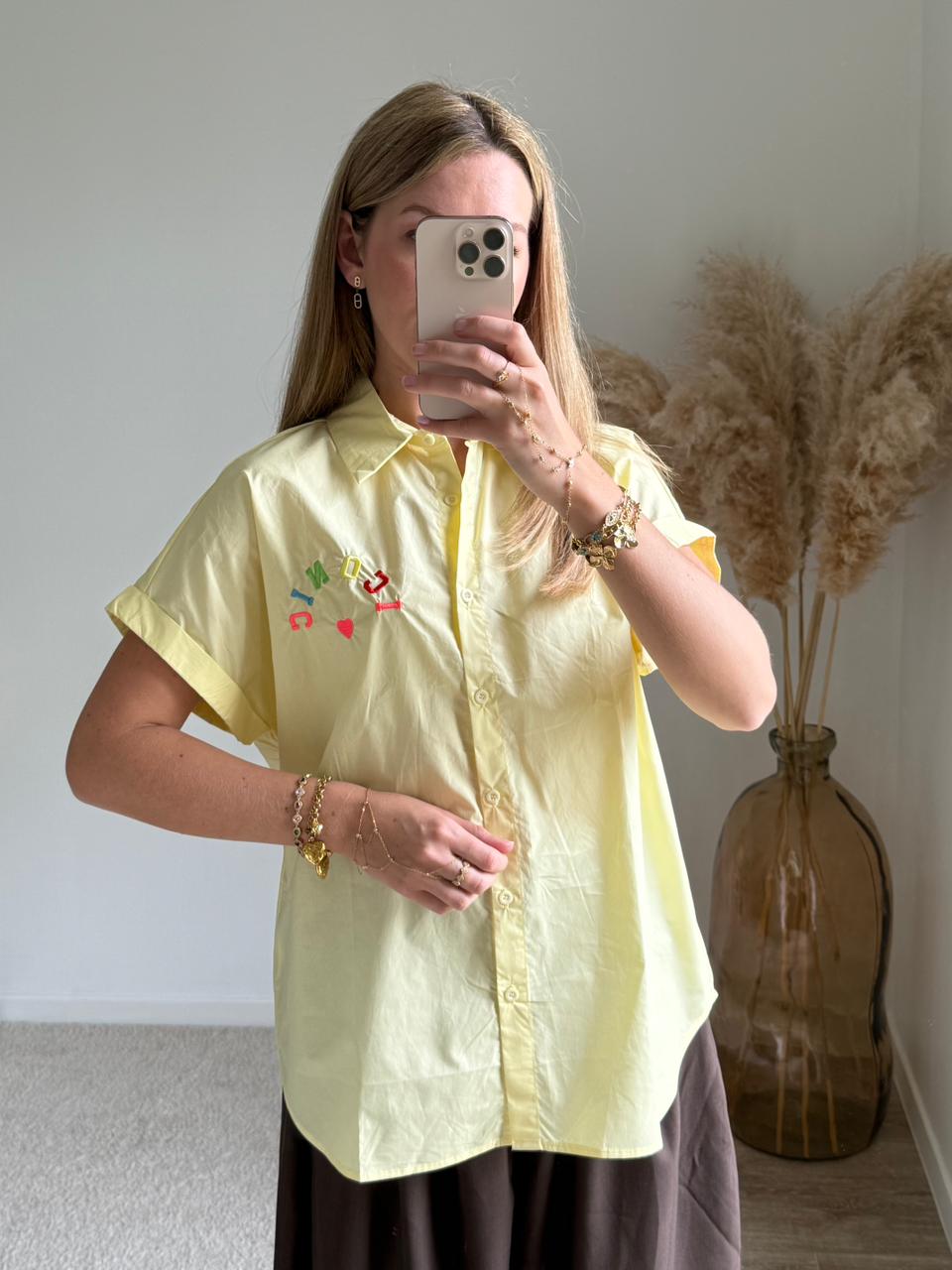 Chemise Pastel "Iconic" à Broderies Chenille Multicolores