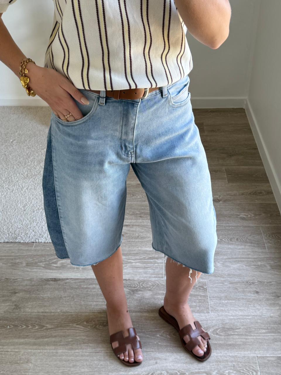 Bermuda Denim Bicolore à Ourlet Effiloché