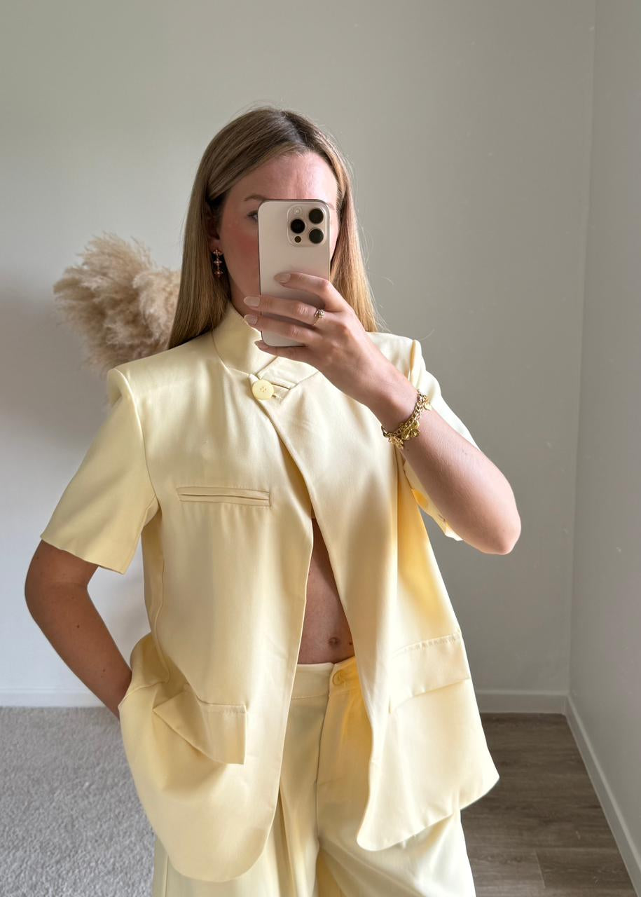 Blazer Court Asymétrique - Jaune Pastel
