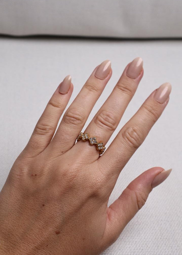 Bague Dorée Couronne de Fleurs – Cristaux Blancs