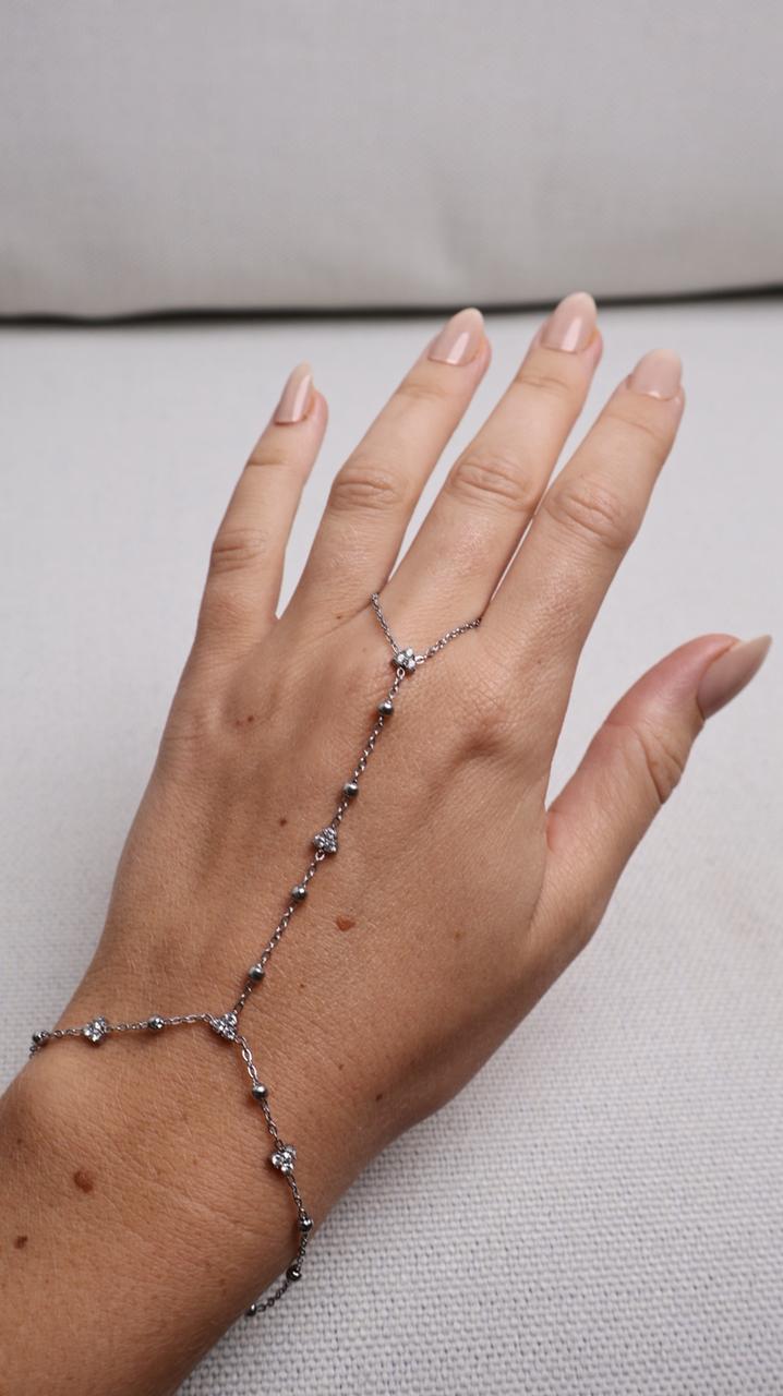 Bijou de Main Flore Chaîne Perlée & Strass - Argent