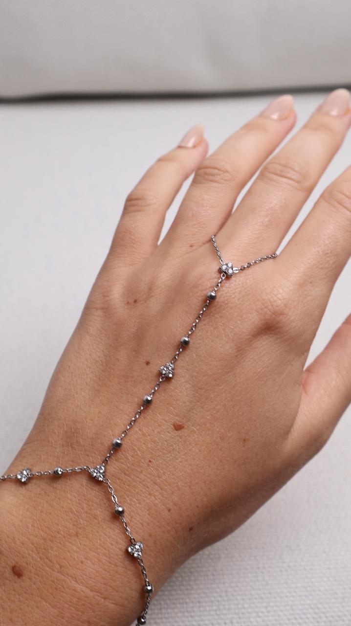 Bijou de Main Flore Chaîne Perlée & Strass - Argent