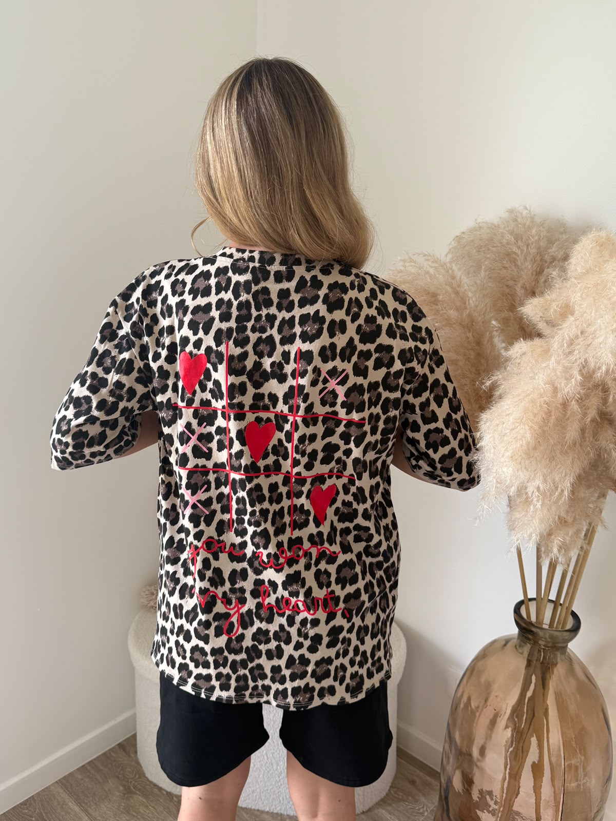 T-shirt Imprimé Léopard à Broderies Graphiques