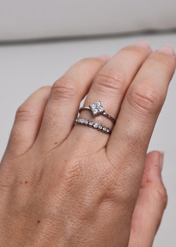 Set de 2 bagues fleur et strass - Argent