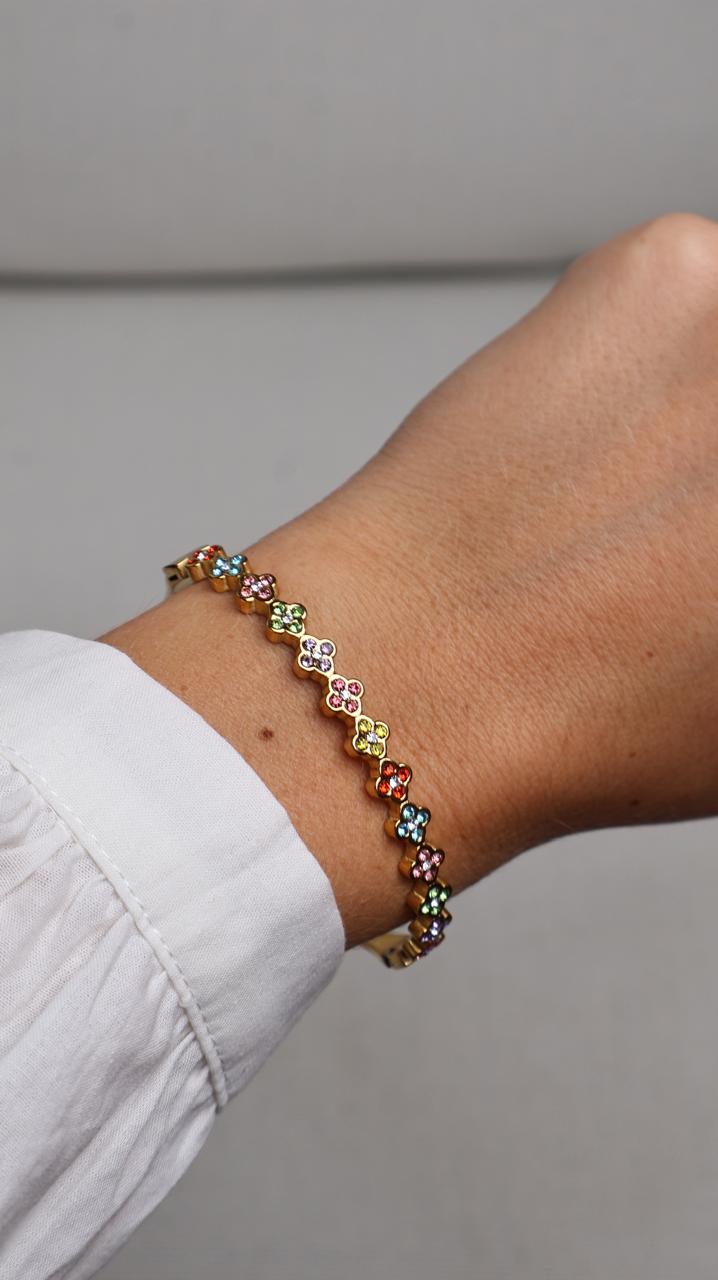 Bracelet rigide à motifs trèfles bicolores