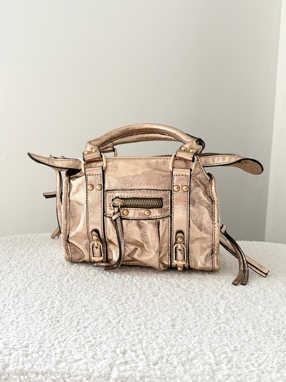 Sac à Main Style Motard Rose à Détails Dorés