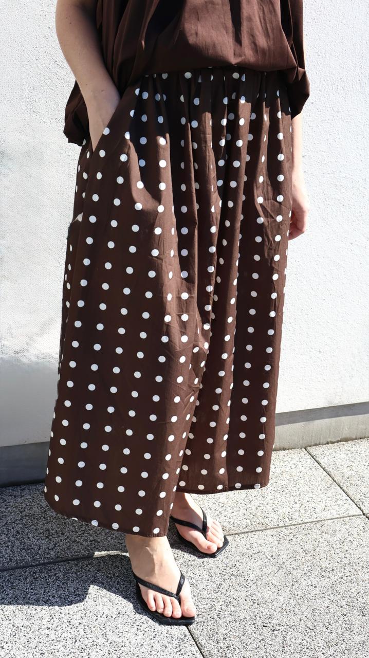 JUPE MIDI À POIS VOLUMINEUSE
