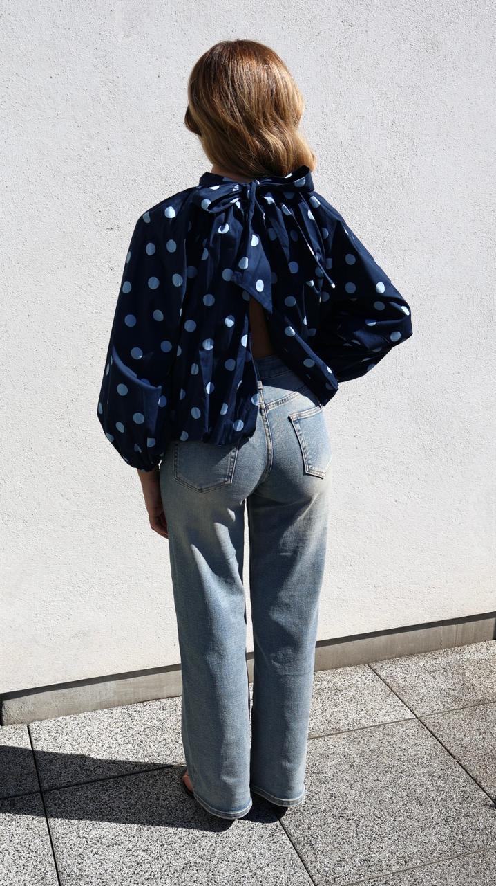Blouse "Serena" à Pois avec Dos Nu et Nœud