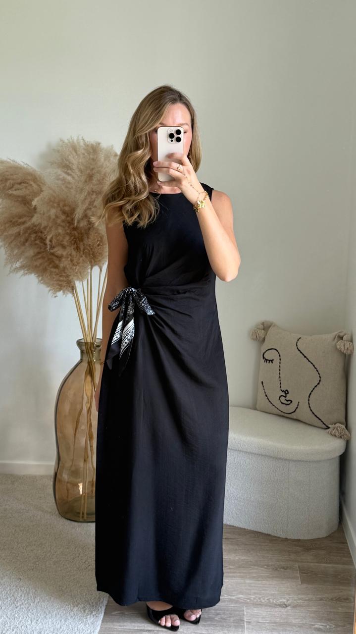 Robe Noire Sans Manches Effet Lin