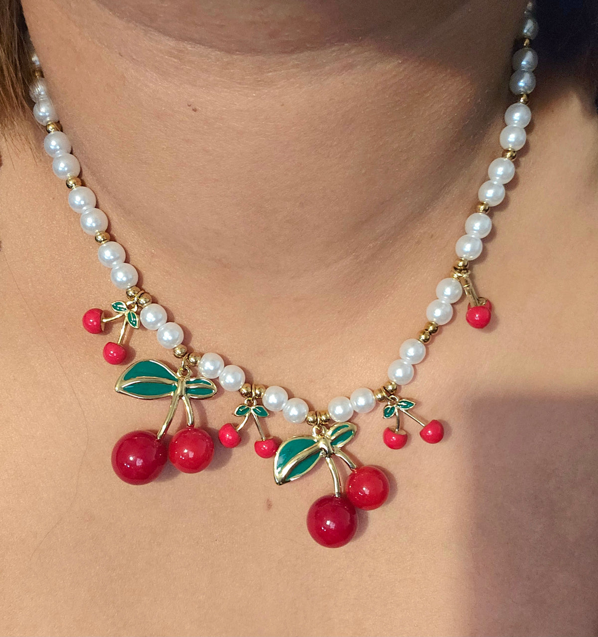 Collier perle cerise