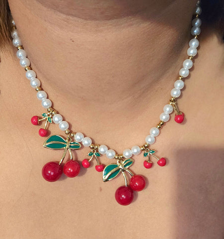 Collier perle cerise