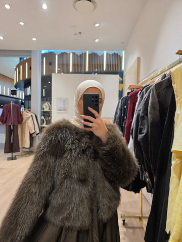 Veste fausse fourrure